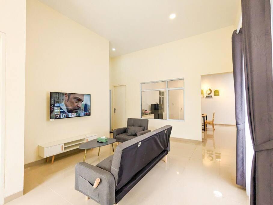 Lovina B2/12a At Ansley Park Spacious+netflix Holiday home